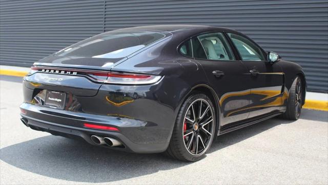 2022 Porsche Panamera 4S