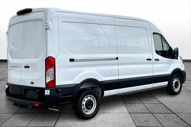 2025 Ford Transit Cargo Van Base