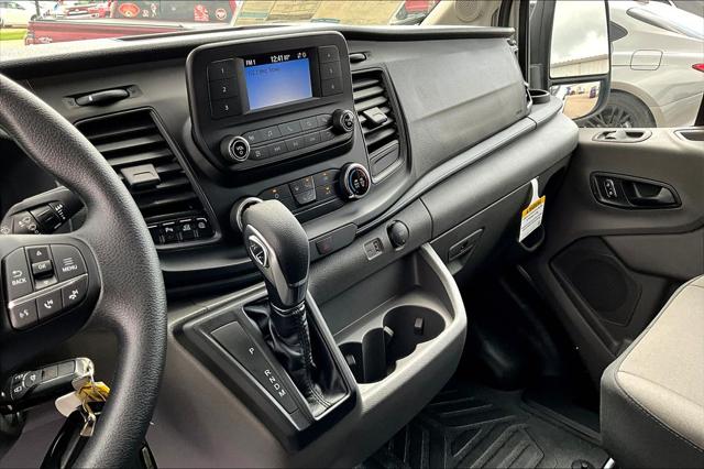 2025 Ford Transit Cargo Van Base