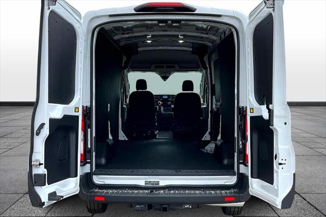 2025 Ford Transit Cargo Van Base