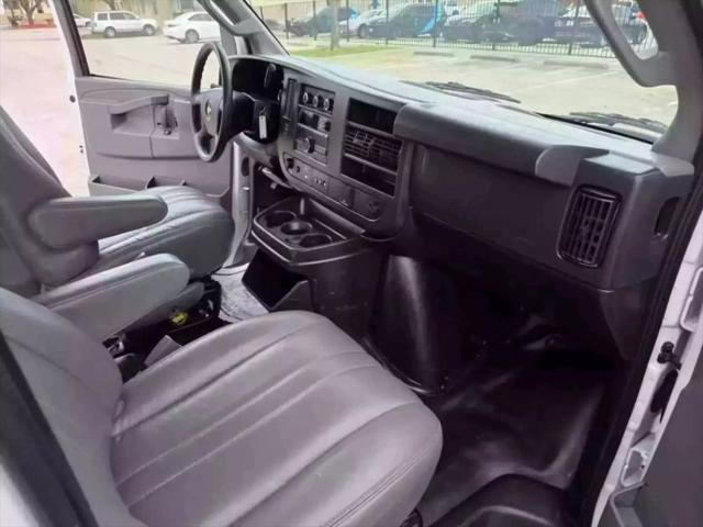 2019 Chevrolet Express Work Van