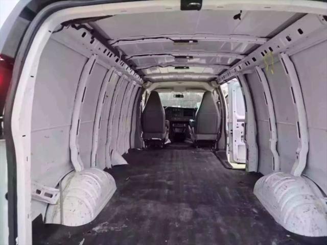 2019 Chevrolet Express Work Van