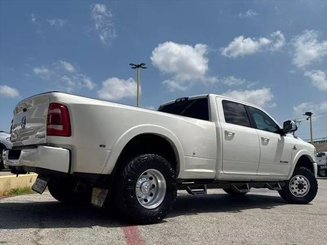 2019 Ram 3500 Laramie Crew Cab 4x4 8' Box