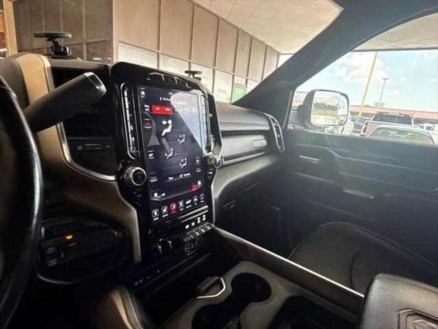2019 Ram 3500 Laramie Crew Cab 4x4 8' Box