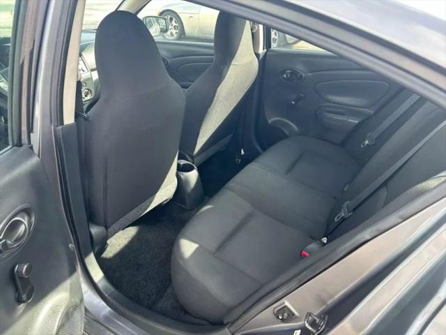 2017 Nissan Versa 1.6 S+