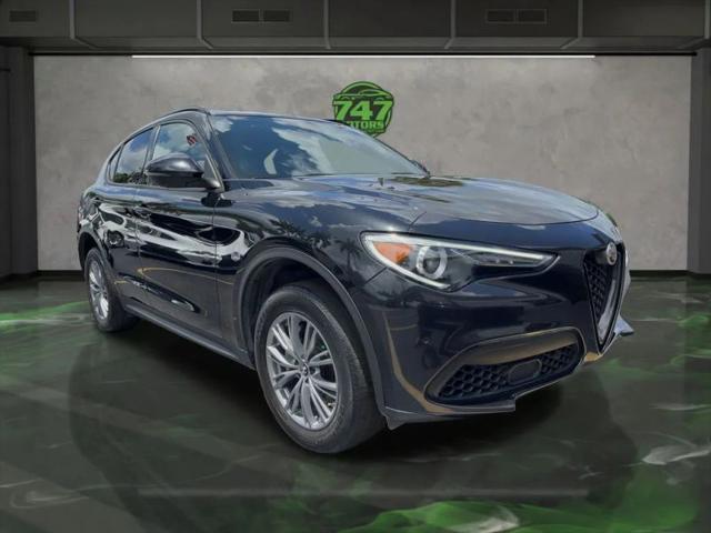 2022 Alfa Romeo Stelvio Sprint RWD