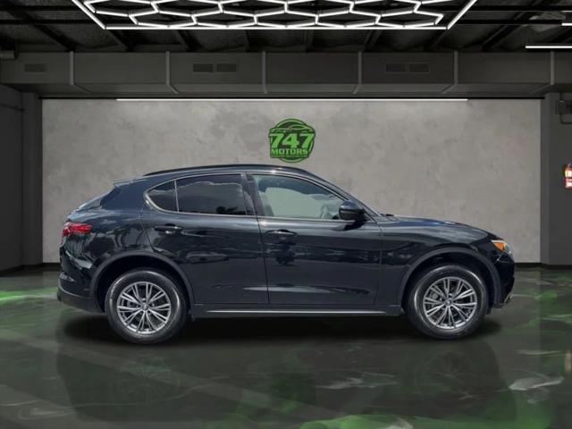 2022 Alfa Romeo Stelvio Sprint RWD