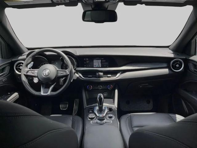 2022 Alfa Romeo Stelvio Sprint RWD