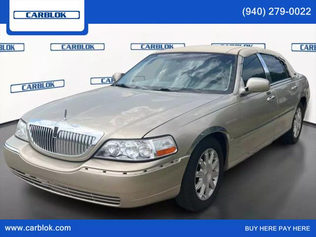 2011 Lincoln Town Car Signature Limited for sale in McKinney, TX