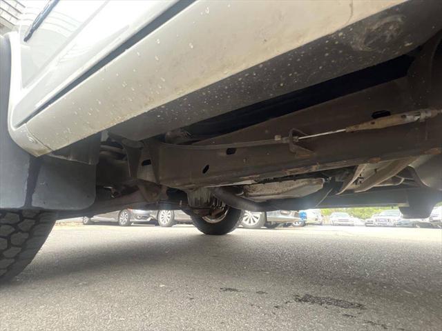 2001 Chevrolet Express Cutaway Base