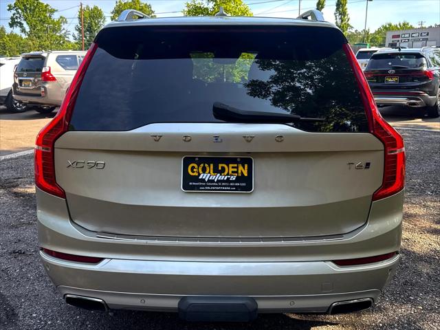 2017 Volvo XC90 T6 Momentum