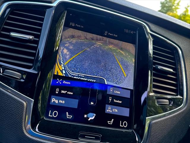 2017 Volvo XC90 T6 Momentum