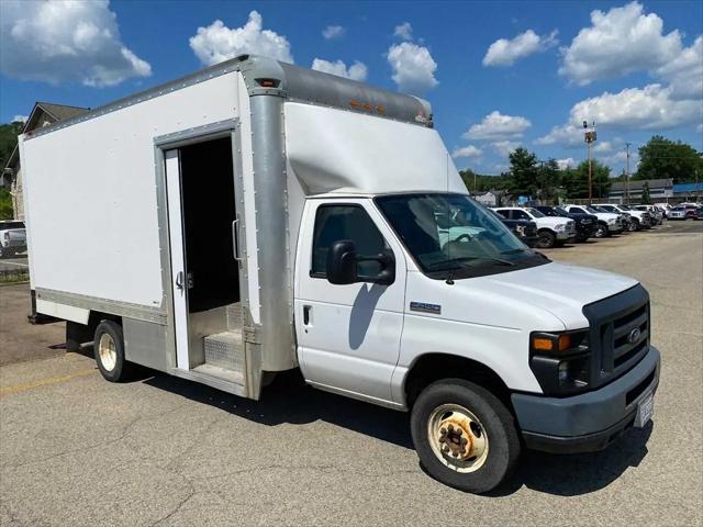 2017 Ford E-450 Cutaway E-450