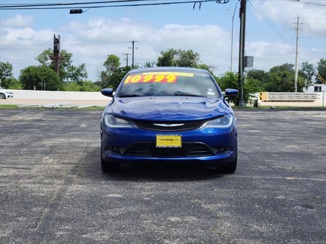 2016 Chrysler 200 S
