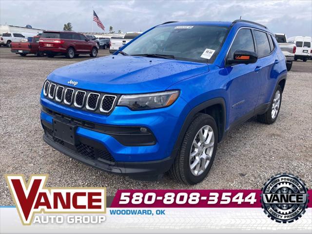2023 Jeep Compass Latitude Lux FWD