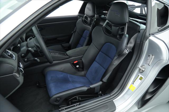 2025 Porsche 718 Cayman GT4 RS