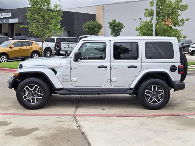 2024 Jeep Wrangler 4-Door Sahara 4x4