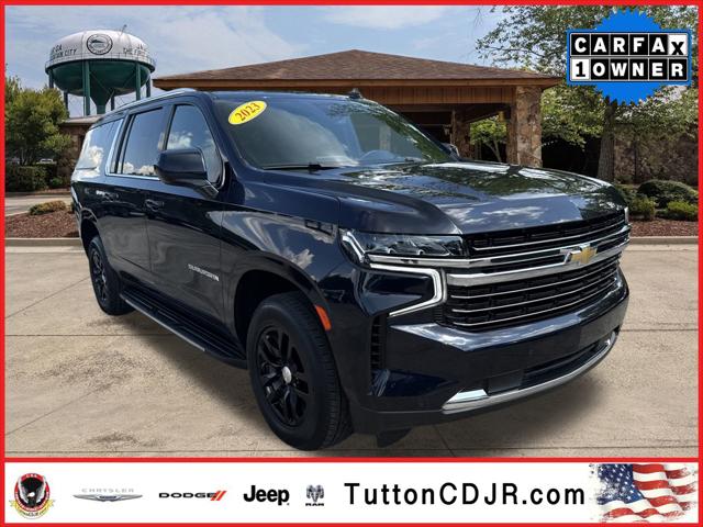 2023 Chevrolet Suburban 4WD LT
