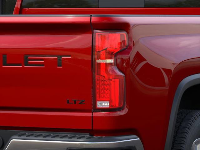 2025 Chevrolet Silverado 2500HD 4WD Crew Cab Standard Bed LTZ