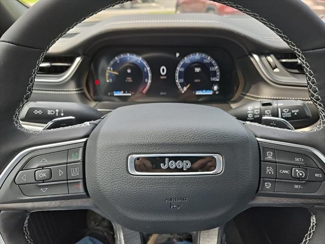 2025 Jeep Grand Cherokee L Limited 4x4
