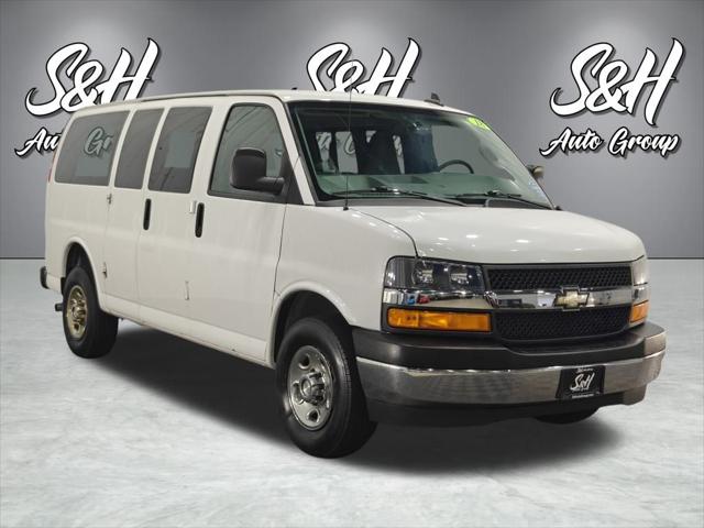 2018 Chevrolet Express LT