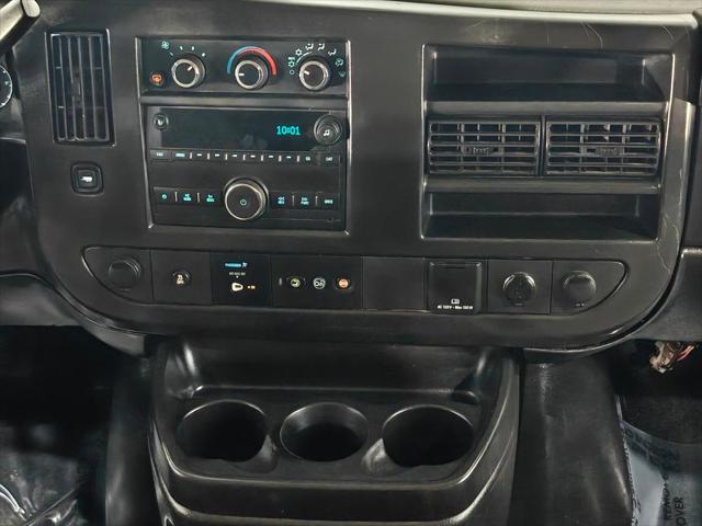 2018 Chevrolet Express LT