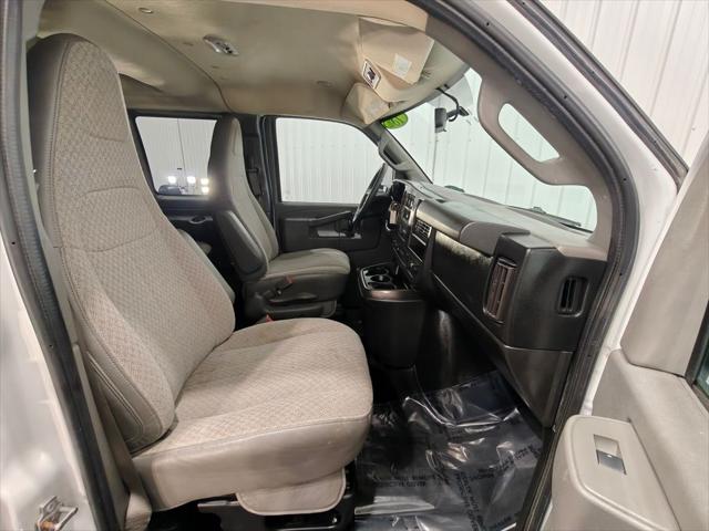 2018 Chevrolet Express LT