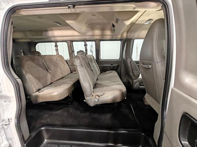 2018 Chevrolet Express LT