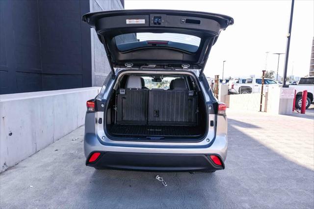 2021 Toyota Highlander Hybrid XLE