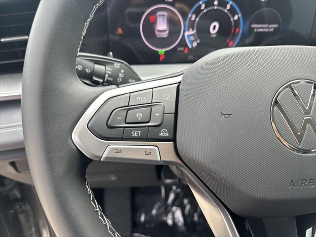 2025 Volkswagen Tiguan 2.0T SE