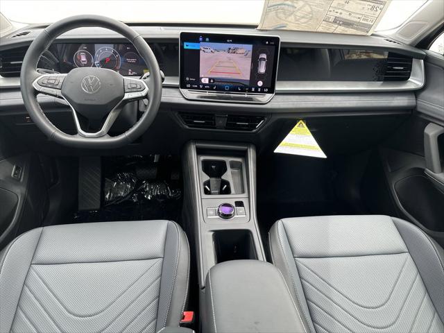 2025 Volkswagen Tiguan 2.0T SE