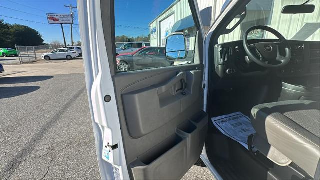 2023 Chevrolet Express Cargo Van RWD 2500 Regular Wheelbase WT