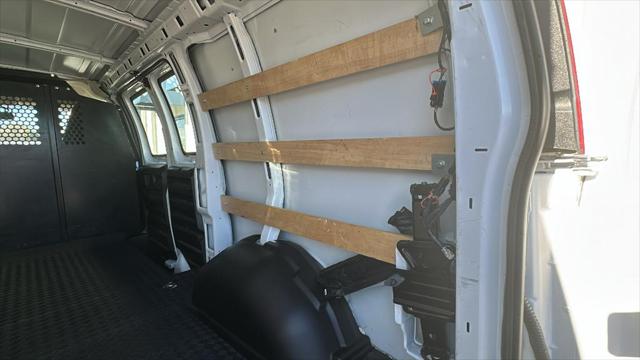 2023 Chevrolet Express Cargo Van RWD 2500 Regular Wheelbase WT