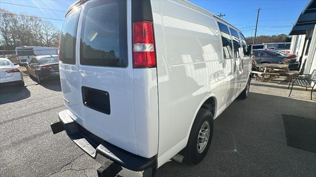 2023 Chevrolet Express Cargo Van RWD 2500 Regular Wheelbase WT