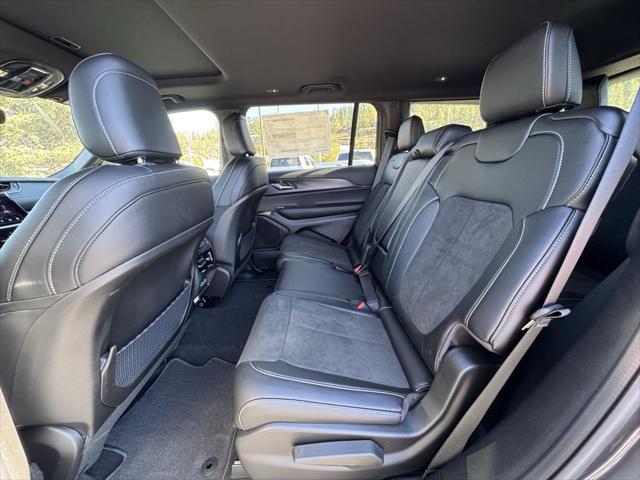 2025 Jeep Grand Cherokee L Altitude X 4x4