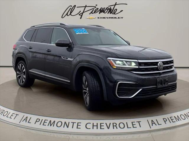 2022 Volkswagen Atlas 3.6L V6 SEL Premium R-Line for sale in East Dundee, IL