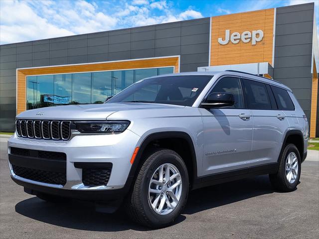 2025 Jeep Grand Cherokee GRAND CHEROKEE L LAREDO X 4X2