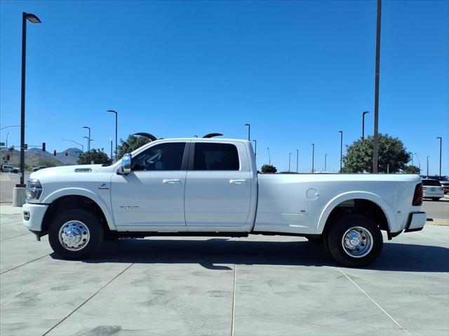 2025 RAM Ram 3500 RAM 3500 LIMITED LONGHORN CREW CAB 4X4 8 BOX