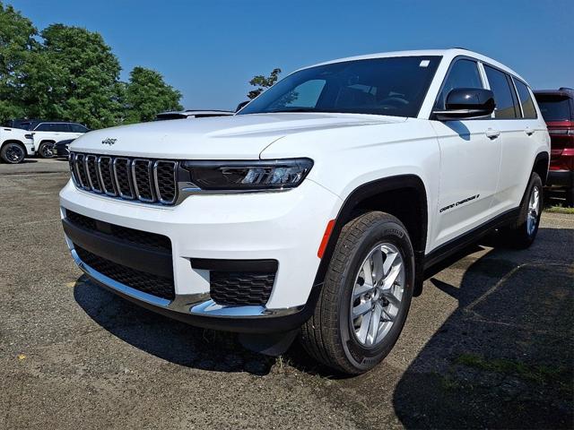 2025 Jeep Grand Cherokee GRAND CHEROKEE L LAREDO X 4X4