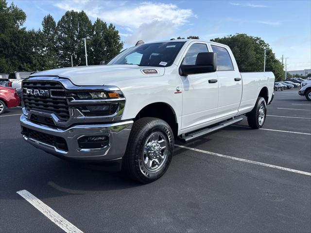 2025 Ram 2500 Tradesman Crew Cab 4x4 8' Box