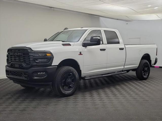 2025 RAM Ram 3500 RAM 3500 TRADESMAN CREW CAB 4X4 8 BOX 2025 RAM Ram 3500 RAM 3500 TRADESMAN CREW CAB 4X4 8 BOX