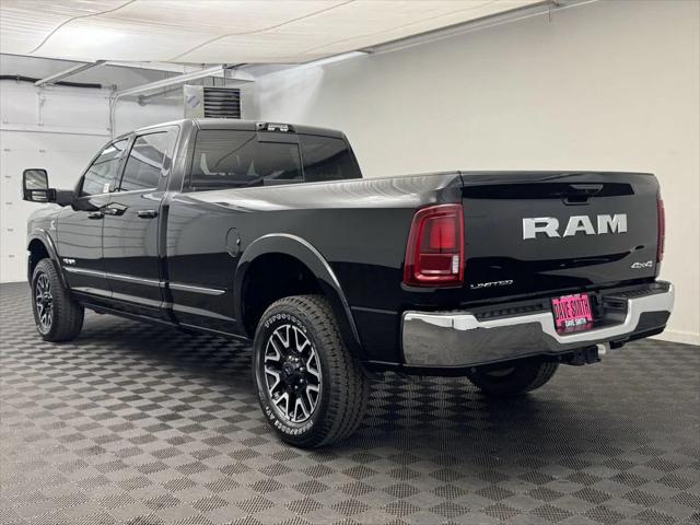2025 RAM Ram 3500 RAM 3500 LIMITED CREW CAB 4X4 8 BOX