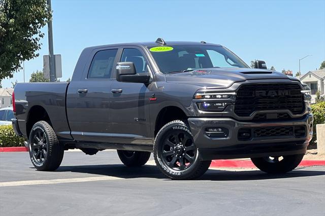 2025 RAM Ram 2500 RAM 2500 LARAMIE MEGA CAB 4X4 64 BOX