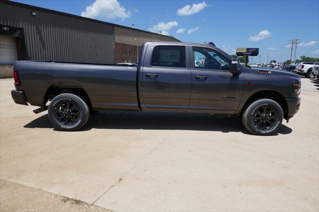 2025 RAM Ram 3500 RAM 3500 BIG HORN CREW CAB 4X4 8 BOX