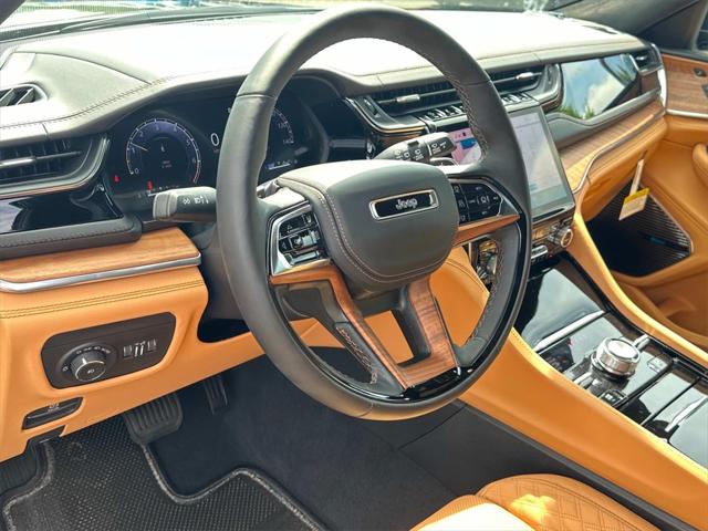 2025 Jeep Grand Cherokee GRAND CHEROKEE L SUMMIT RESERVE 4X4