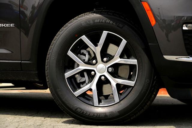 2025 Jeep Grand Cherokee GRAND CHEROKEE L LIMITED 4X2