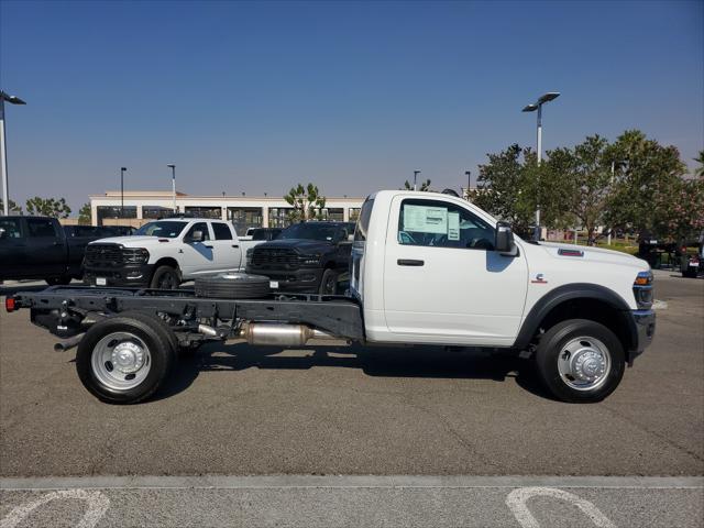 2025 RAM Ram 5500 Chassis Cab RAM 5500 TRADESMAN CHASSIS REGULAR CAB 4X4 84 CA