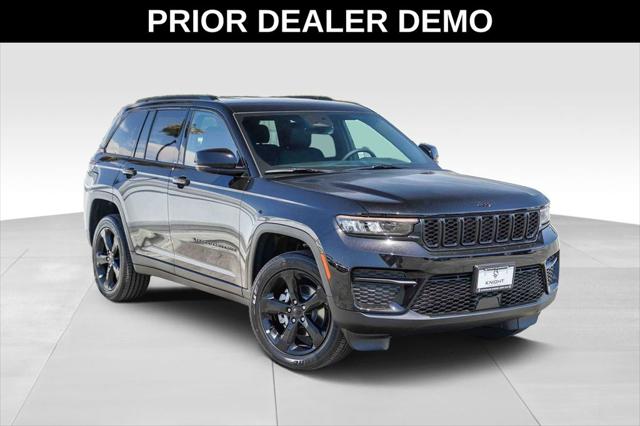 2025 Jeep Grand Cherokee GRAND CHEROKEE ALTITUDE 4X2 2025 Jeep Grand Cherokee GRAND CHEROKEE ALTITUDE 4X2