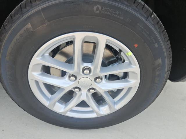 2025 Jeep Grand Cherokee GRAND CHEROKEE L LAREDO X 4X2