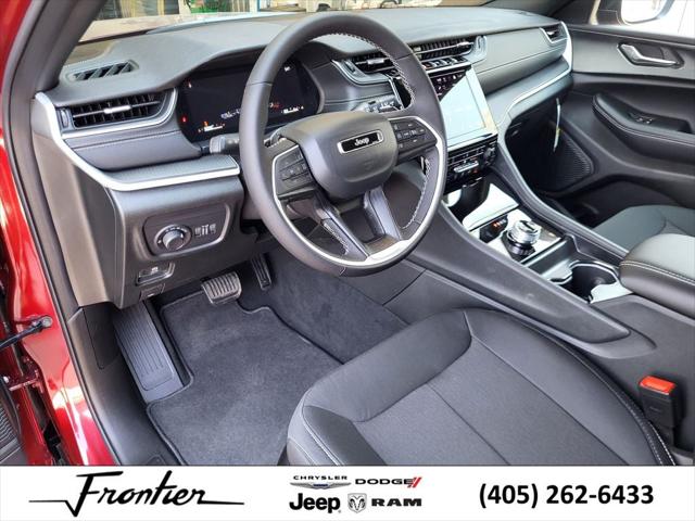 2025 Jeep Grand Cherokee GRAND CHEROKEE L LAREDO 4X2
